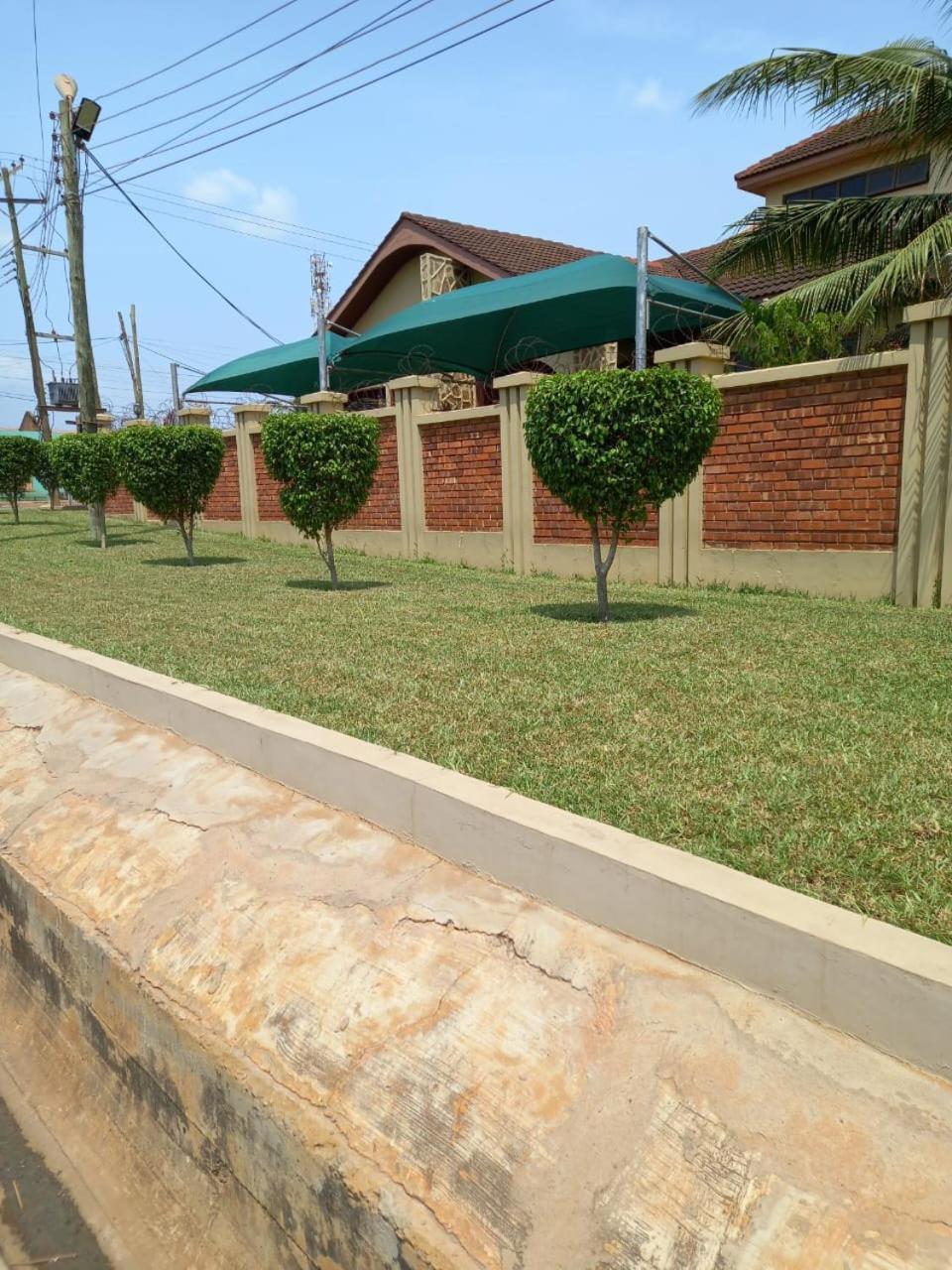 אקרה Benconi Lodge מראה חיצוני תמונה